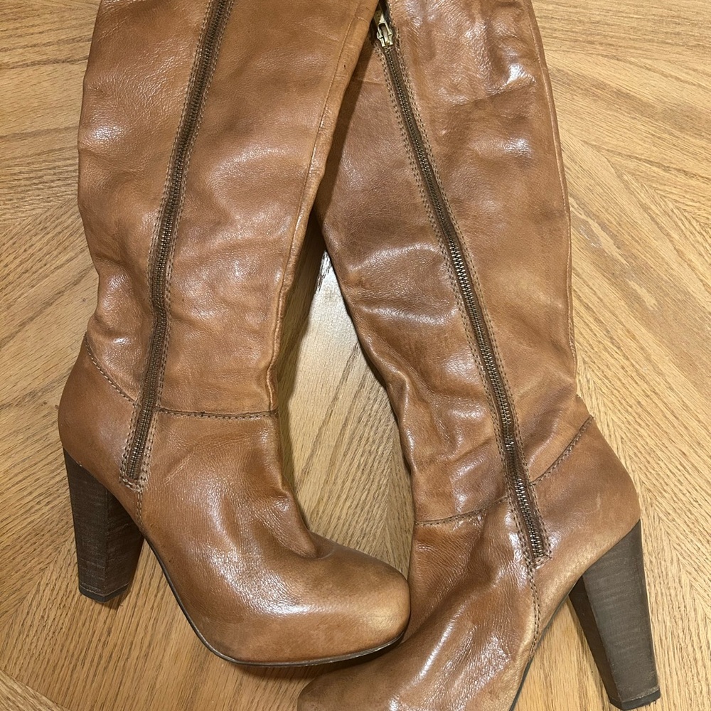 Steve Madden Tan Leather Heeled Boots
